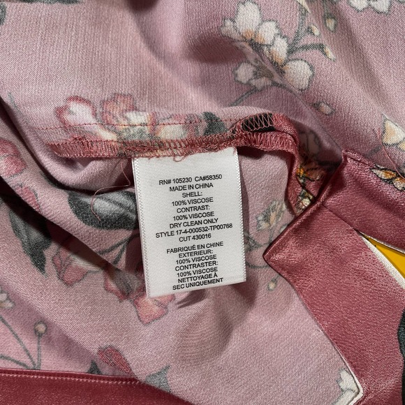 Joie Pajama Top Women XS Pink Floral Satin Sleep Button Up Shirt Viscose - Picture 7 of 10